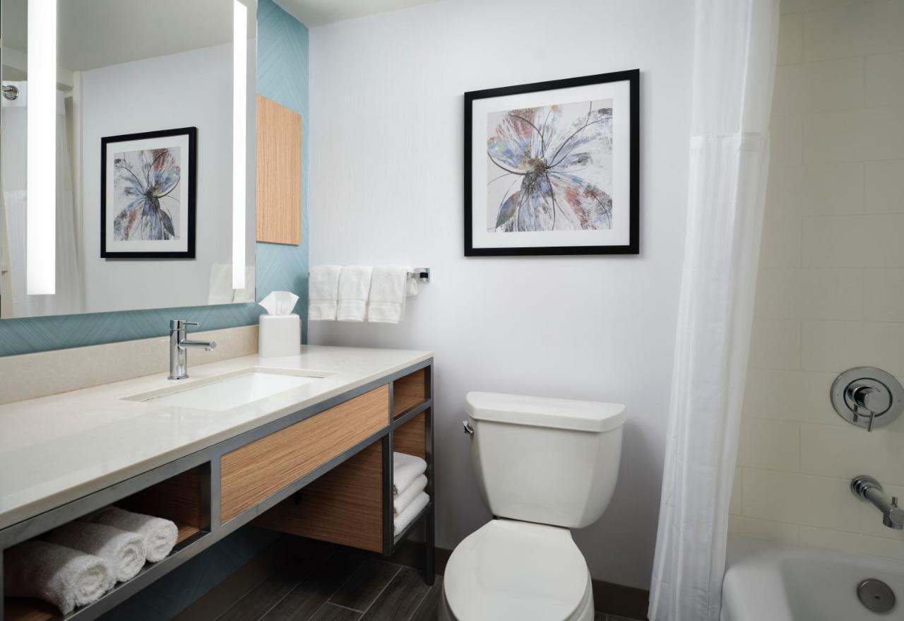 Hilton Garden Inn Boston-Burlington Værelse billede
